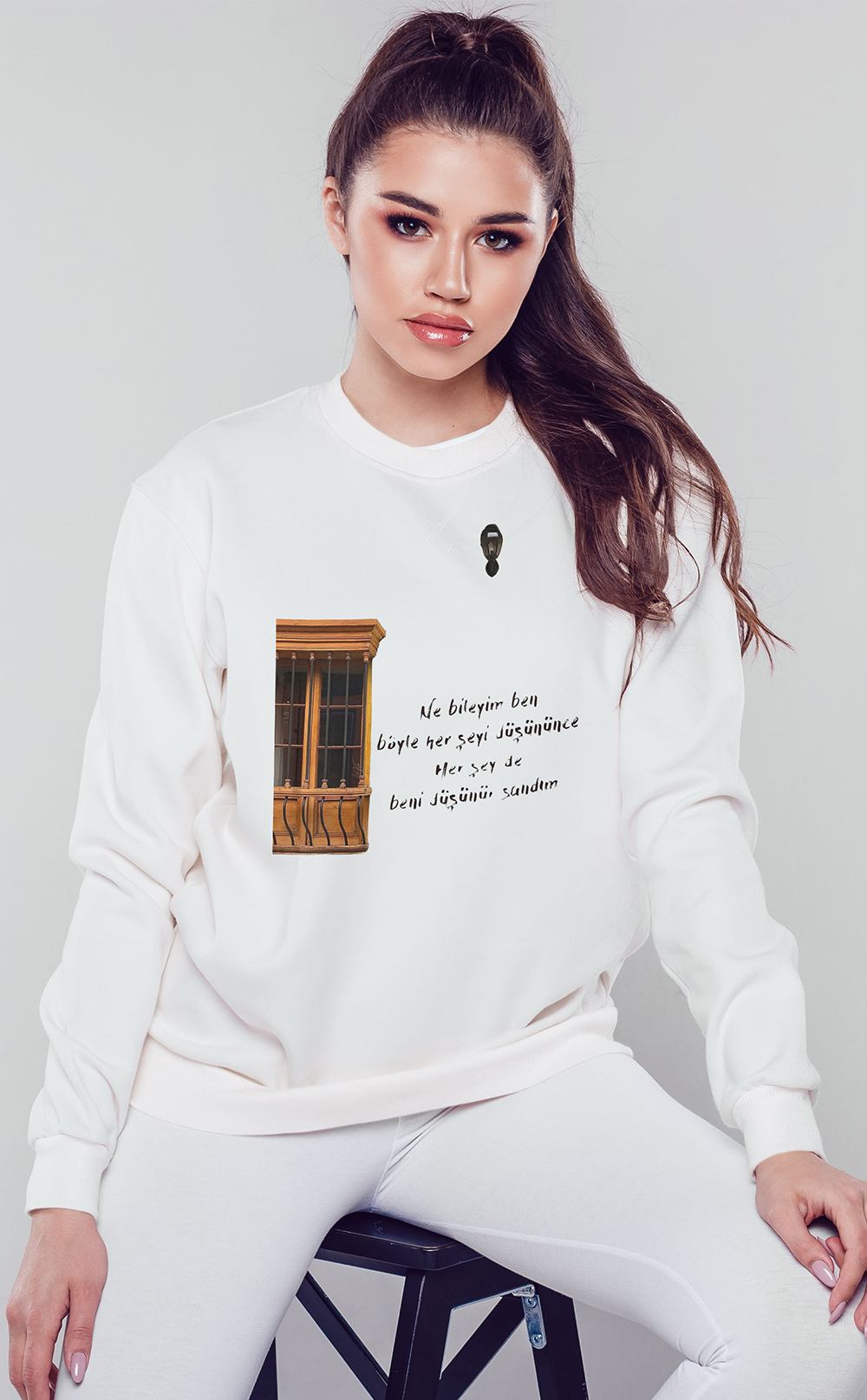 Pencerede Saklı Düşler Unisex Kapşonlu Sweatshirt